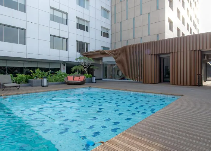 Gumaya Tower Hotel Semarang
