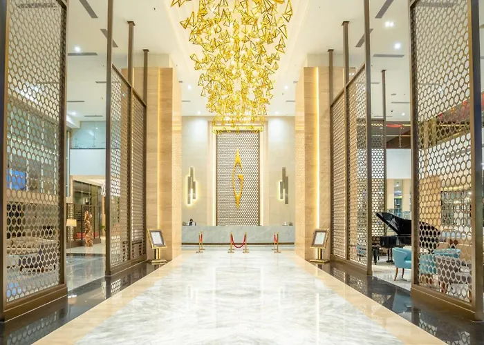 Gumaya Tower Hotel Semarang